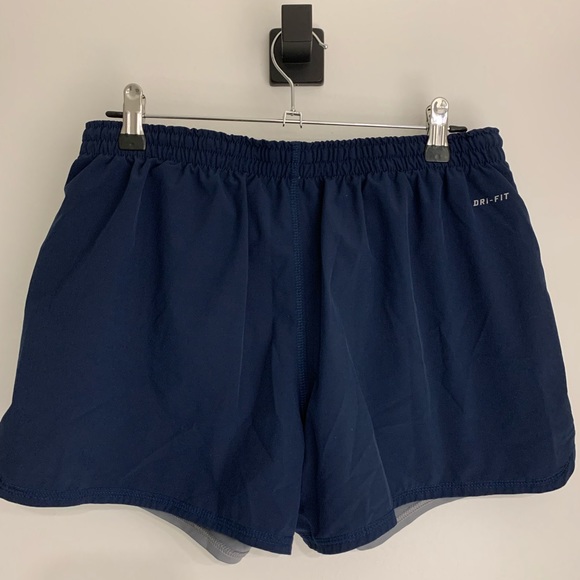 Nike dri-fit sport shorts with built in spandex. Two toned grey and blue. Size M - Picture 2 of 6